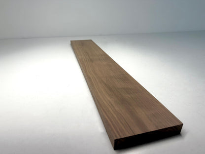 Steamed Black Walnut S/B (Select & Better) — 4/4 Kiln-Dried Boards | Widths 3–7″ | Lengths 12–42″ | Premium Walnut Lumber