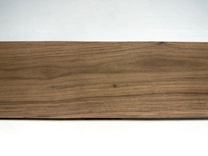 Steamed Black Walnut S/B (Select & Better) — 4/4 Kiln-Dried Boards | Widths 3–7″ | Lengths 12–42″ | Premium Walnut Lumber