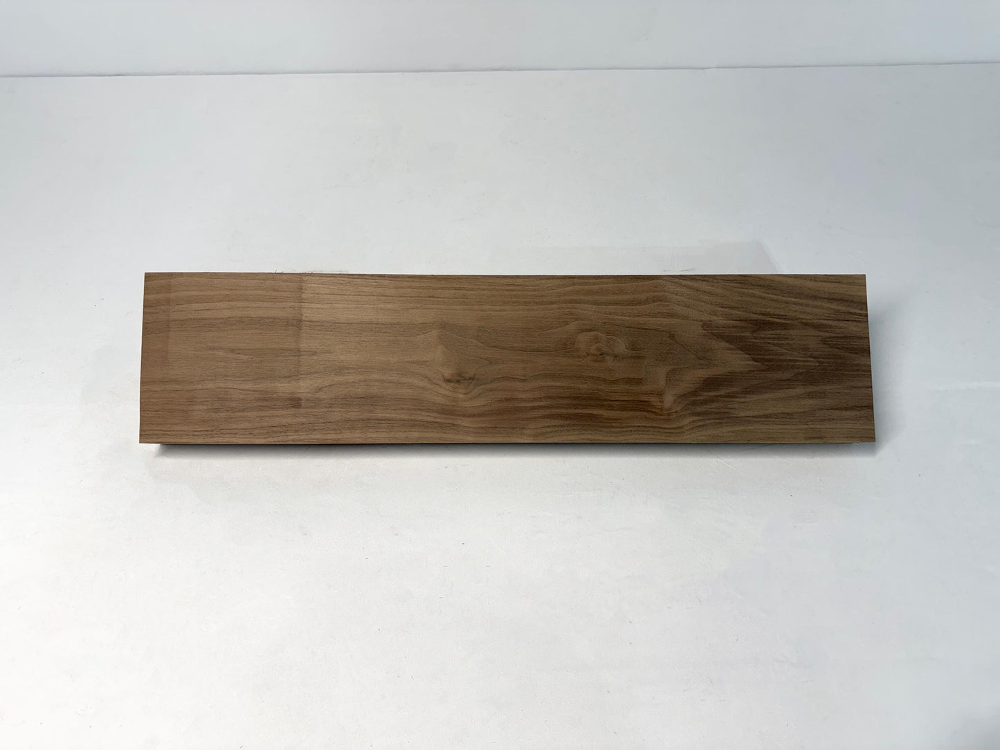8/4 Steamed Black Walnut S/B Grade | Kiln-Dried Walnut Lumber | Widths 3–7″ | Lengths 12–42″ | Premium Hardwood Boards