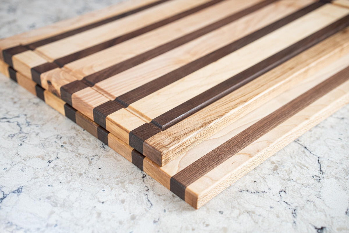 Walnut & Maple Cutting Board, Face Grain Wood Chopping Board with Juice Groove, Handmade Hardwood Cutting Board